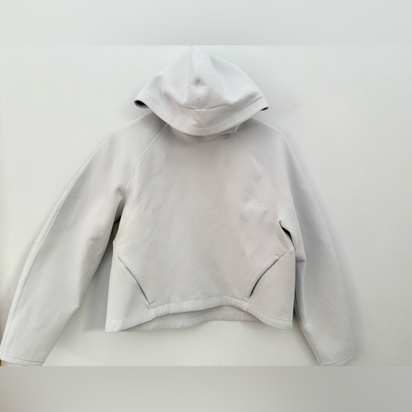 Lululemon AirWrap Pullover Hoodie | Size 8 - Picture 2 of 16